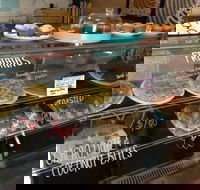 Bean Tree Cafe  Gifts - E Caravan Parks