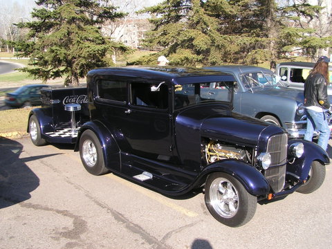 Cars At BIG 4 Conway Beach Tourist Park Whitsundays - E Caravan Parks 0