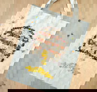 Create a Button Tote - E Caravan Parks