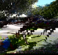 Deni Fest - E Caravan Parks