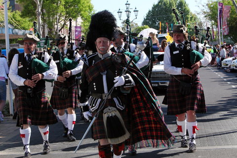 Regional Australia Bank Inverell Sapphire City Festival - E Caravan Parks 0