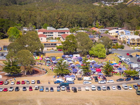 Batemans Bay Sunday Market - E Caravan Parks 1