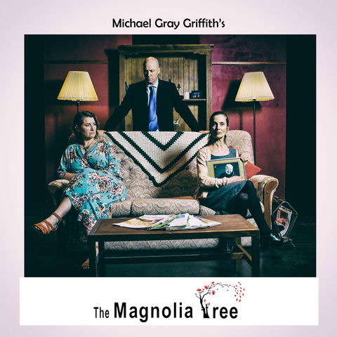 The Magnolia Tree - - E Caravan Parks 3