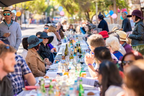 2021 Alice's Longest Desert Lunch - E Caravan Parks 0