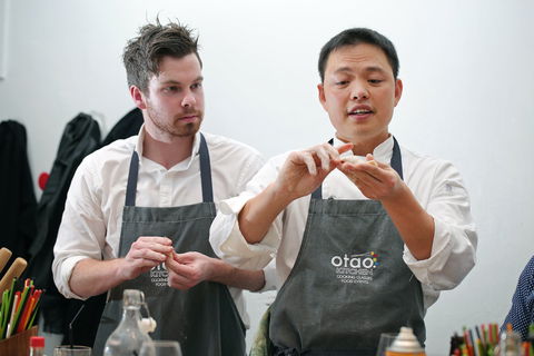 Dumpling Cooking Class - E Caravan Parks 0