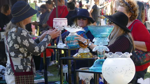 Makers And Finders Market Murwillumbah - E Caravan Parks 1