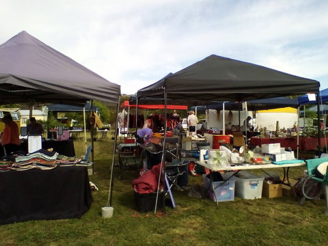 Tarago Craft, Art, Produce Seasonal (CAPS) Market - E Caravan Parks 1