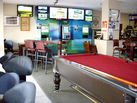 Golden Ma Lun - E Caravan Parks 3