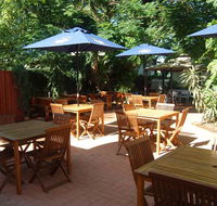 Four Iron Restaurant - E Caravan Parks