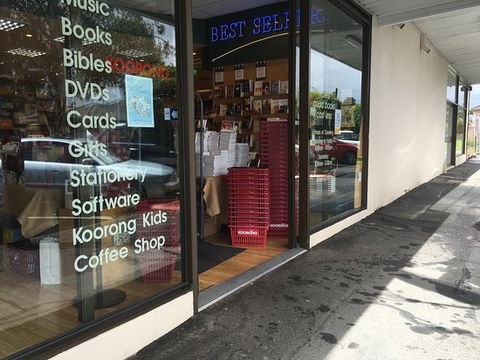 Pages Cafe At Koorong Bookstore Blackburn - E Caravan Parks 0