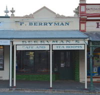 Berryman's Cafe and Tearooms - E Caravan Parks