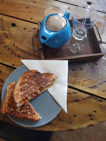 By The Falls - E Caravan Parks 0