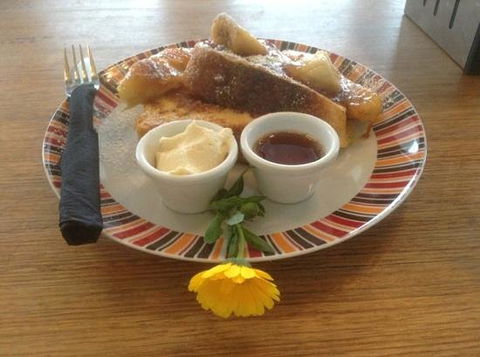 The Good Loaf Sourdough Bakery And Cafe - E Caravan Parks 0