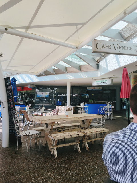 Cafe Venice - E Caravan Parks 3