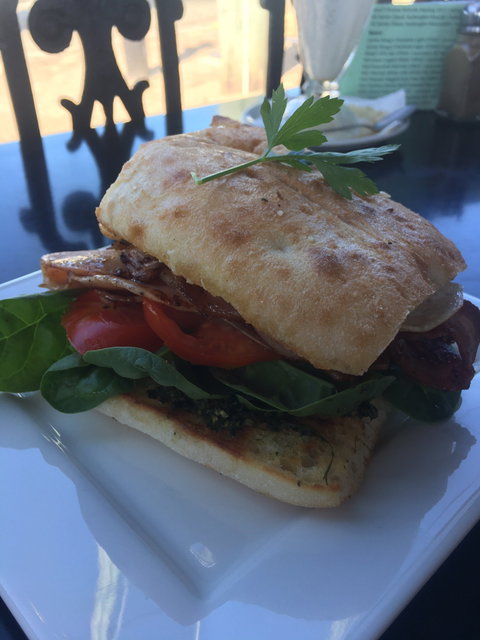 Deloraine Deli - E Caravan Parks 11