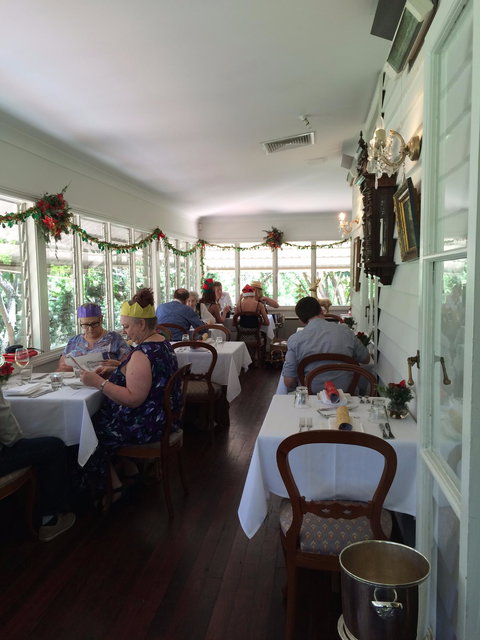 Two Sisters & A Chef - E Caravan Parks 9