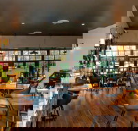 Briars Restaurant - E Caravan Parks