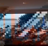 Hidden Secret Seafood  Steak House - E Caravan Parks