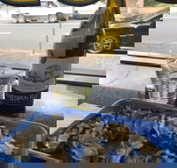 Pearly Oyster Bar - E Caravan Parks