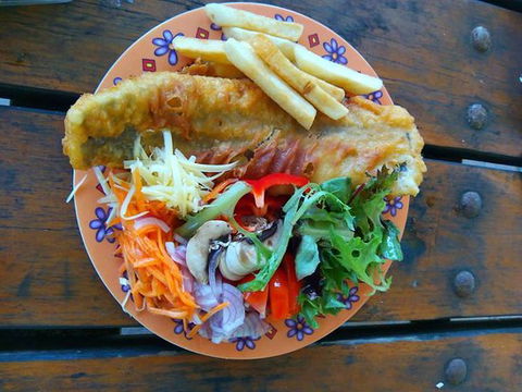 Surf Beach Kiosk - E Caravan Parks 0