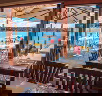 TALAY Thai Restaurant - E Caravan Parks