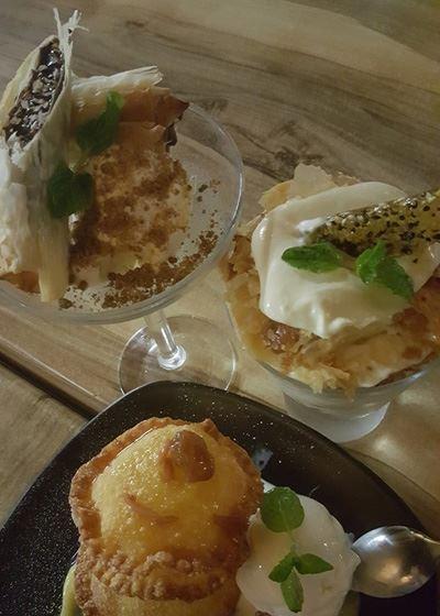 Antiquity Greek Restaurant - E Caravan Parks 7