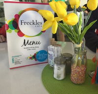 Freckles Cafe - E Caravan Parks