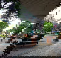 The Bridge Coffee Lounge - E Caravan Parks