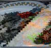 The Sapphire Chinese Restaurant - E Caravan Parks