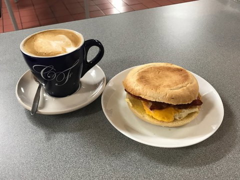 Cafe On West - E Caravan Parks 0