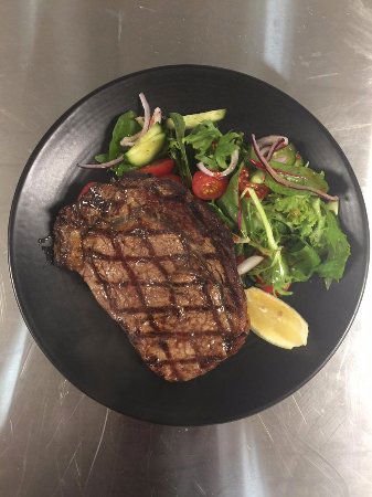 Gundagai District Services Club - E Caravan Parks 0