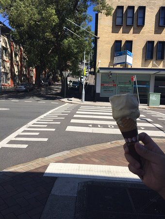 Popolo Artisan Gelateria - E Caravan Parks 0