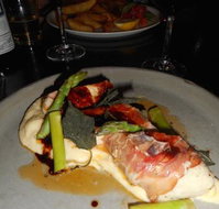 Belluci's Manuka - E Caravan Parks