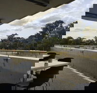 National Portrait Galley cafe - E Caravan Parks