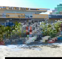 The retro room - E Caravan Parks