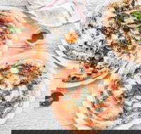 Trecento Woodfired Pizzeria  Bar - E Caravan Parks