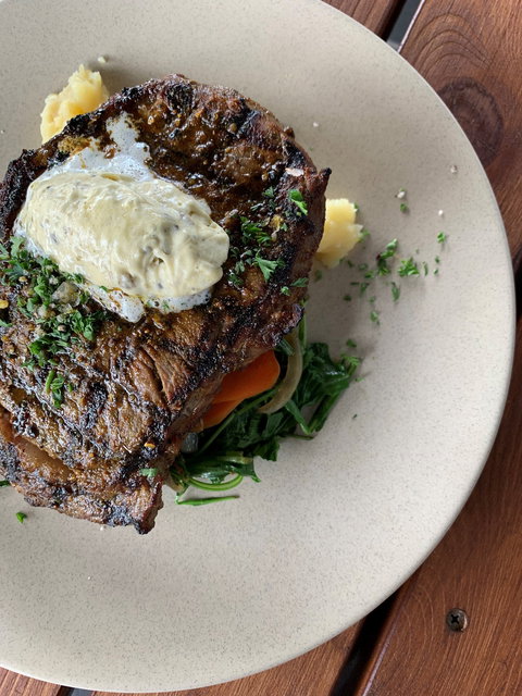 Commercial Hotel Redbank - E Caravan Parks 2