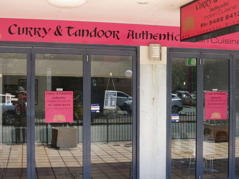 Curry & Tandoor - E Caravan Parks 0