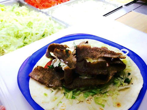 Kings Corner Kebabs - E Caravan Parks 0