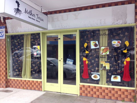 Mother Teresa - E Caravan Parks 0