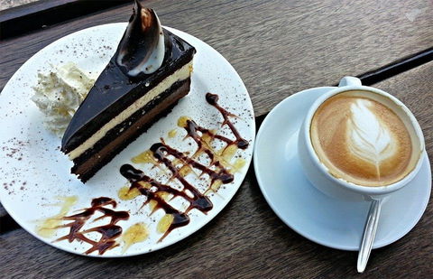 The Three Monkeys - E Caravan Parks 0