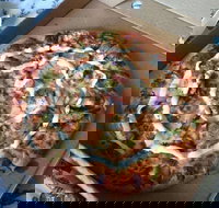 Trono Pizza - E Caravan Parks