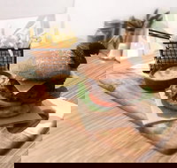 Two Seeds - E Caravan Parks