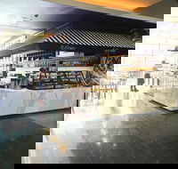 Le Cirque Fine Foods - Docklands - E Caravan Parks