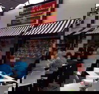 Golden Sands Chinese Restaurant and Take Away - E Caravan Parks