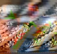 Oscar's Table - E Caravan Parks