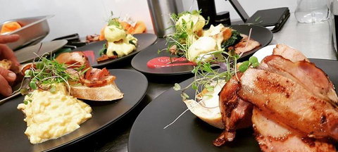 Black Sesame - E Caravan Parks 0