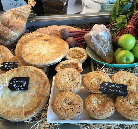 Luscious Organic Cafe & Shop - E Caravan Parks 12