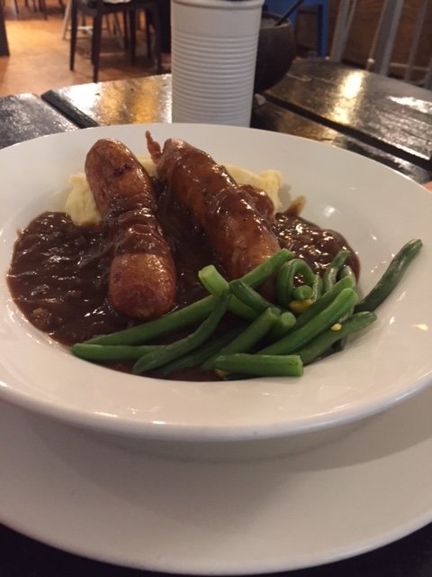 Three Little Pigs Tavern - E Caravan Parks 2