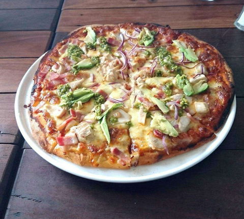 The Laughin' Barrel - E Caravan Parks 0